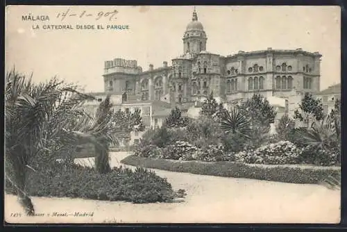 AK Málaga, La Catedral desde el Parque