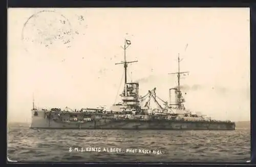 AK Kriegsschiff SMS König Albert bei ruhiger See