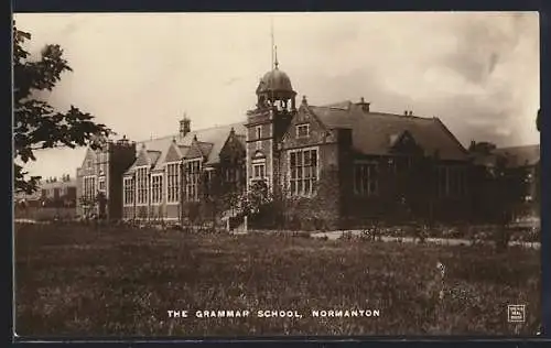 AK Normanton, The Grammar School