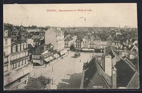 AK Troyes, Panorama pris de l`Hôtel de Ville, Strassenbahn