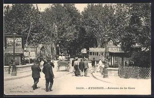 AK Avignon, Avenue de la Gare, Strassenbahn