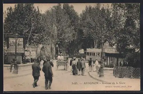 AK Avignon, Avenue de la Gare, Strassenbahn