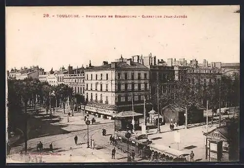 AK Toulouse, Boulevard de Strasbourg, Carrefour Jean-Jaures, Strassenbahn