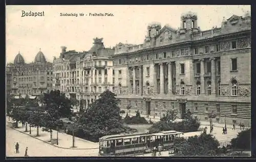 AK Budapest, Freiheits-Platz mit Strassenbahn