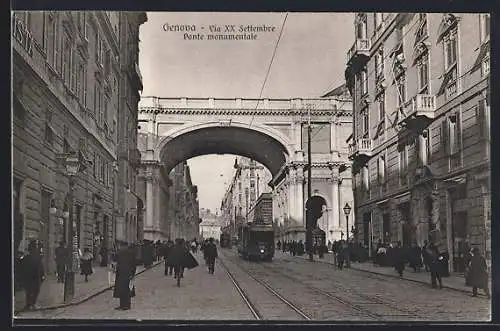 AK Genova, Via XX Settembre & Ponte monumentale, Strassenbahn