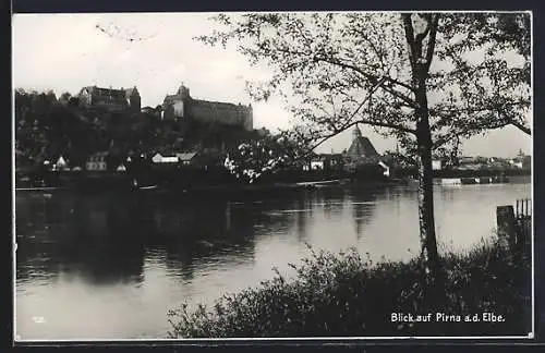 AK Pirna a. d. Elbe, Ortsansicht vom Elbeufer