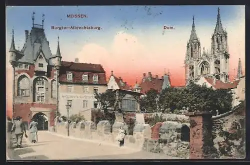 AK Meissen, Strassenpartie mit Burgtor-Albrechtsburg und Dom