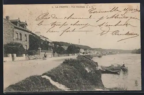 AK La Frette, Vue générale avec bord de rivière et maisons anciennes