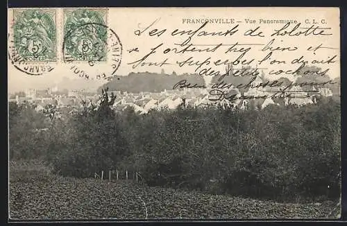 AK Franconville, Vue panoramique sur le village et la nature environnante