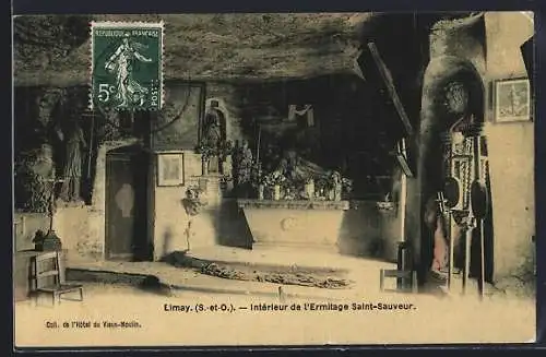 AK Limay, Intérieur de l`Ermitage Saint-Sauveur