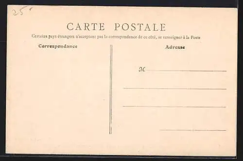 AK Écouen, Château de la Légion d`honneur, Cour d`honneur