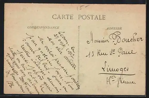 AK Écouen, Château de la Légion d`Honneur, Un côté de l`Esplanade