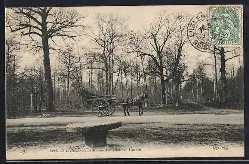 AK L`Isle-Adam, La Table de Cassan avec une calèche dans la forêt