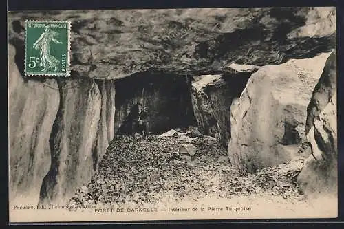 AK Carnelle, Intérieur de la Pierre Turquoise dans la Forêt de Carnelle