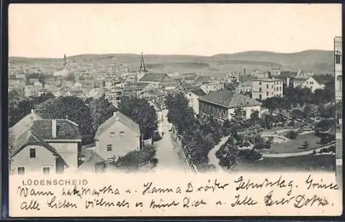 AK Lüdenscheid, Ortsansicht über die Dächer mit Panorama