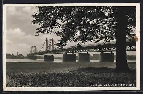 AK Uerdingen a. Rh., auf den Wiesen unter der Brücke