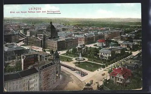 AK Leipzig, Zeppelin über der Stadt, Blick vom neuen Rathaus zum Reichsgericht