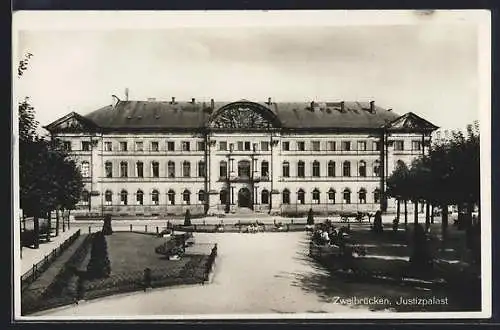 AK Zweibrücken, Jusizpalast mit Parkanlage