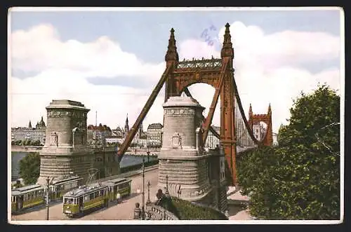 AK Budapest, Elisabeth-Brücke mit Strassenbahnen
