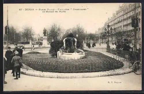 AK Dijon, Place Darcy, Fontaine Jeunesses et Statue de Rude, Strassenbahn