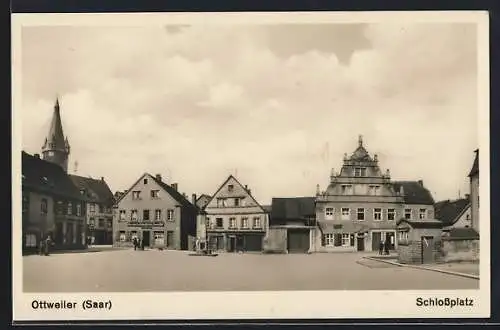 AK Ottweiler /Saar, Blick auf den Schlossplatz mit Bayerischer Bierhalle und Bäckerei