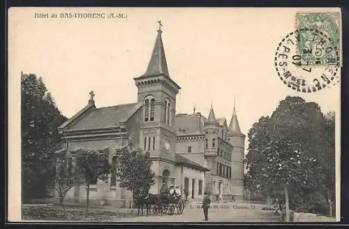 AK Bas-Thorenc, Hôtel du Bas-Thorenc avec calèche devant l`entrée