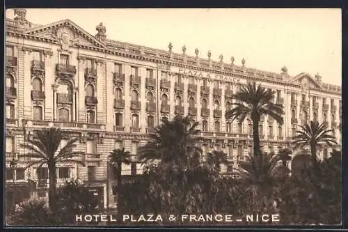 AK Nice, Hôtel Plaza & France avec palmiers en facade