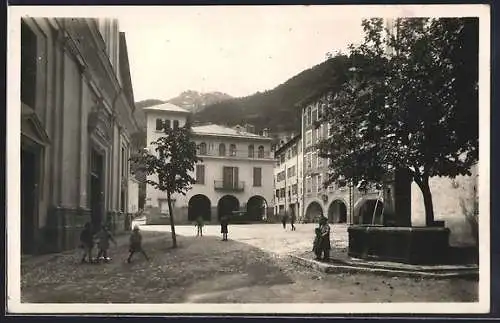 AK Saint-Étienne-de-Tinée, La Place et la Cime de la Bercha