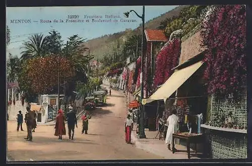 AK Menton, Route de la Frontière et Boulevard de Garavan avec piétons et voitures