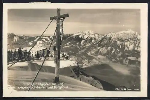 AK Predigtstuhlgipfel mit Gipfelkreuz gegen Hochstaufen und Berghotel