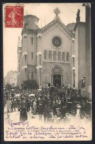 AK Cannes, L`Église Notre-Dame de Bon-Voyage et la foule devant l`église