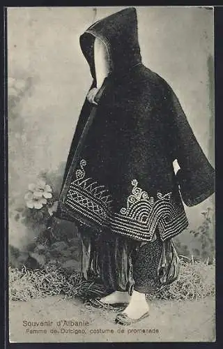 AK Dulcigno, Costume de promenade, Albanerin in Tracht