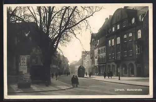 AK Lörrach, Baslerstrasse mit Strassenbahn