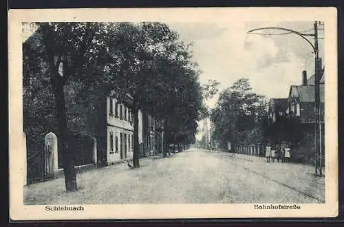 AK Leverkusen-Schlebusch, Kinder in der Bahnhofstrasse