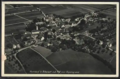 AK Hochdorf b. Biberach, Teilansicht mit Strassenpartie, Fliegeraufnahme
