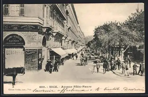 AK Nice, Avenue Félix-Faure animée avec passants et calèches