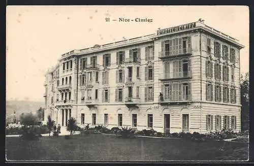 AK Nice, L`Hôtel de Cimiez avec jardin verdoyant