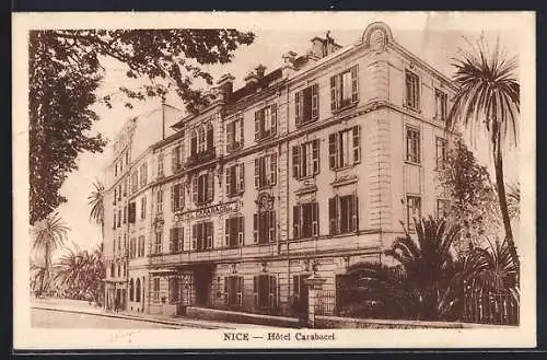 AK Nice, Hôtel Carabacel et palmiers majestueux