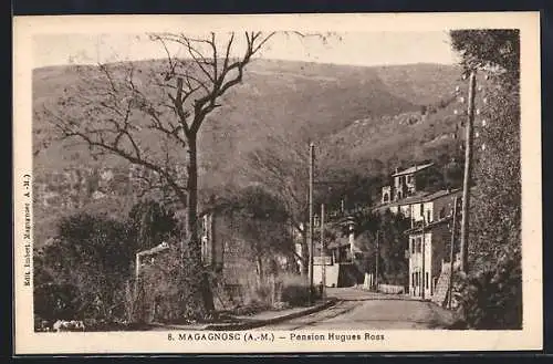 AK Magagnosc, Pension Hugues Ross et vue sur les collines environnantes
