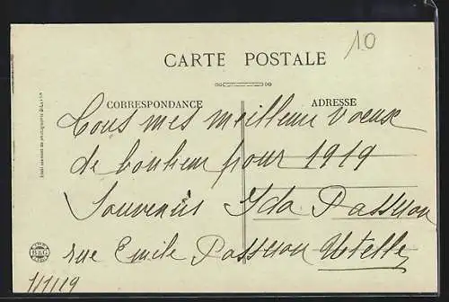 AK Utelle, Place de la République avec l`arbre et les bâtiments historiques