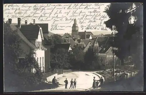 Foto-AK Winnenden, Strassenpartie mit Kirche
