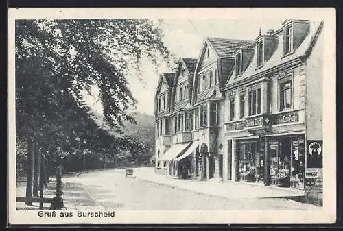 AK Burscheid / Rheinl., Strassenpartie mit Drogerie