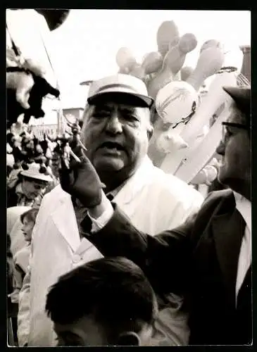 Fotografie Dr. Paul Fries, Erlangen, Ansicht München, Das Wies`n-Gschäft, Fotowetbewerb Das Gesicht des Münchners 59