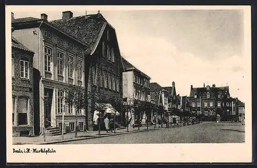AK Preetz i. H., Marktplatz mit Geschäften