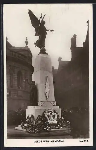 AK Leeds, War Memorial