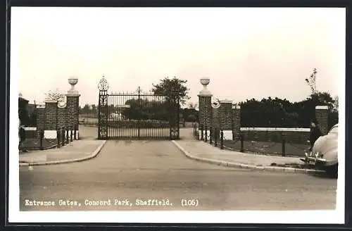 AK Sheffield, Concord Park, Entrance Gates