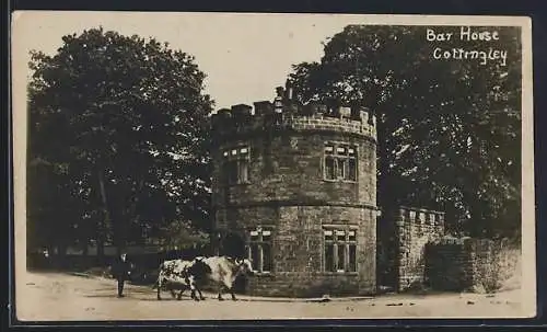 AK Cottingley, Bar House