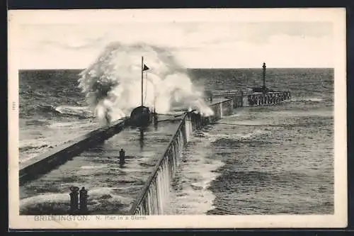 AK Bridlington, N. Pier in a Storm