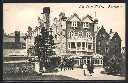 AK Harrogate, The Cairn Hydro, Vorderansicht