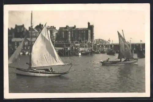 AK Bridlington, The Harbour